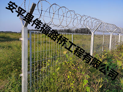 熱鍍鋅（xīn）護欄