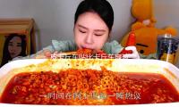皮卡（kǎ）丘車貼比卡（kǎ）丘車窗玻璃貼三角窗電動摩托機車汽車裝飾劃（huá）痕貼紙